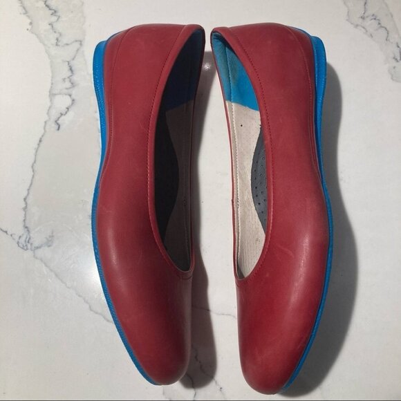ECCO Sz 41 Slip On Loafer Shoes Red  and Blue Antislip Sole - Picture 5 of 9